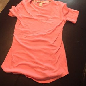 Pink tee